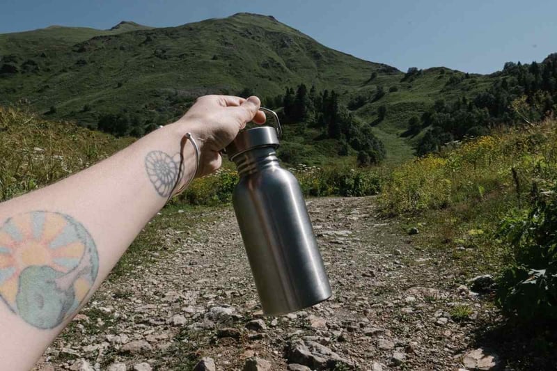 Matériel léger pour randonnée bivouac en montagne : la checklist ultime